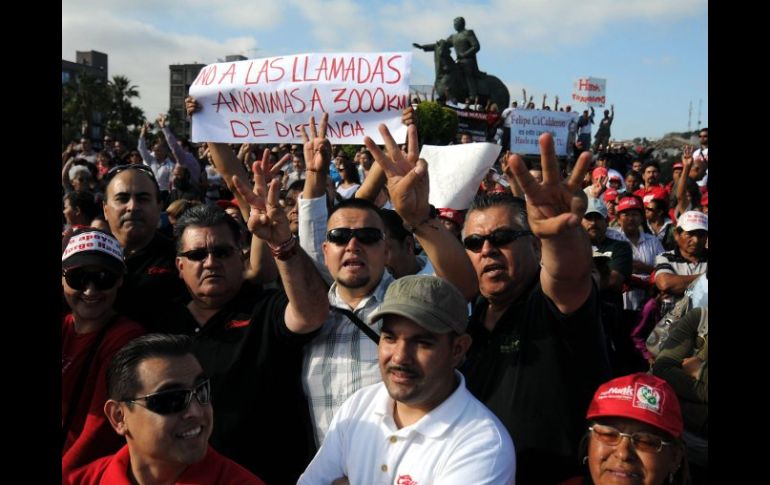 Manifestantes en Tijuana pidieron la liberación de Jorge Hank Rhon, detenido en su domicilio el 4 de junio. EFE  /