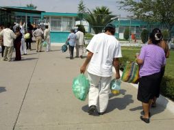 Los puestos vacantes son para laborar en diferentes áreas de los centros penitenciarios en todo el país. ARCHIVO  /