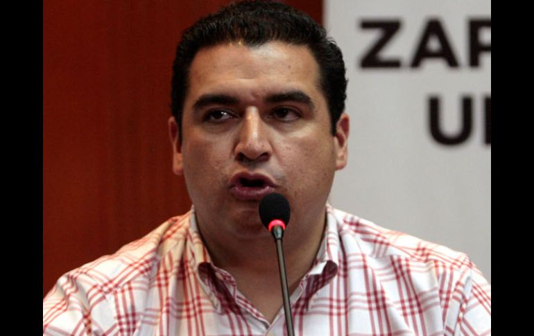 El alcalde de Zapopan, Héctor Vielma, dijo que a la anterior administración no se le atrasó el registro de crédito. A. HINOJOSA  /