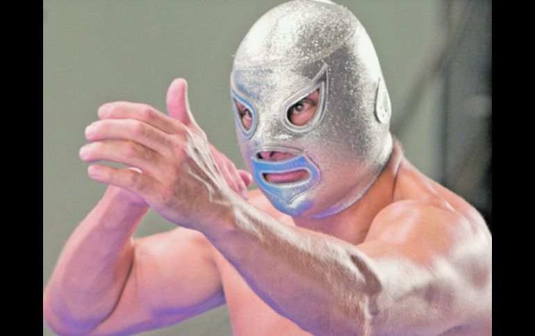 El Santo será la imagen del nuevo canal De película HD. EL UNIVERSAL  /