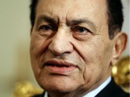 Mubarak es acusado de cargos de asesinato “premeditado” e intento de homicidio. REUTERS  /