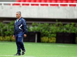 Reinaldo Rueda durante un entrenamiento de la Selección de Ecuador en la Ciudad de Guadalajara. MEXSPORT  /