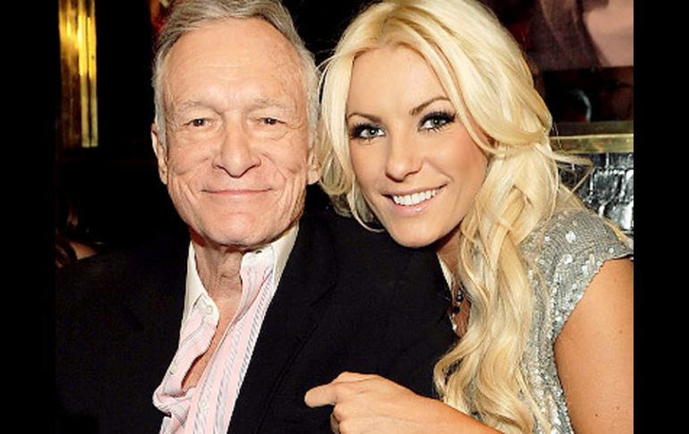 Hefner tenía planeado casarse el domingo con la ''playmate'' Crystal Harris. ESPECIAL  /