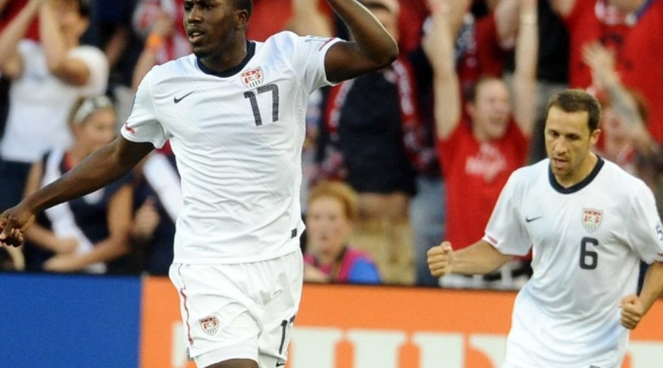 Jozy Altidore celebrando el gol contra la Selección de Guadalupe. MEXSPORT  /