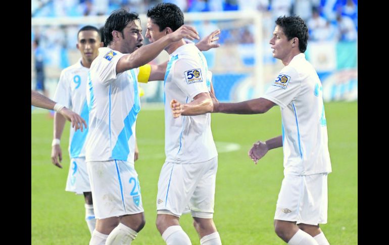 La Selección de Guatemala se calificó a cuartos gracias a una goleada de 4-0 sobre Granada.  /