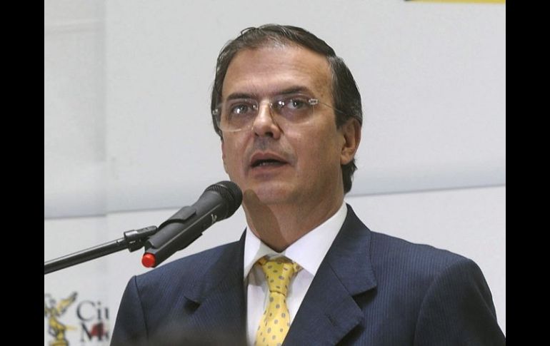 Marcelo Ebrard dijo que buscan una forma distinta de ejercer los recursos disponibles. ARCHIVO  /