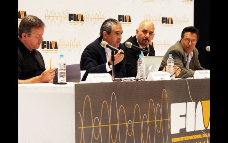 En la imagen Mauricio Abaroa, José Luis Caballero, Roberto Cantoral y Enrique Fernández. E. BARRERA  /