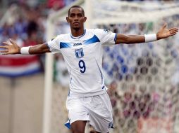 Jerry Bengston de Honduras celebrando gol contra Costa Rica. MEXSPORT  /