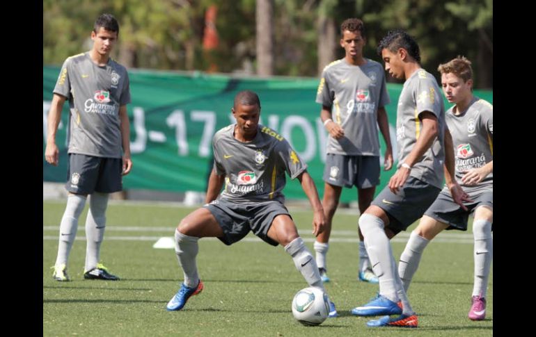 La Selección brasileña entrenó también esta semana en el Estadio Tres de Marzo. S. NÚÑEZ  /