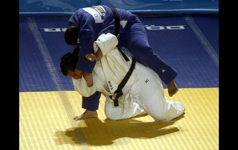 La mexicana Vanessa Zambotti durante competencia en Panamericano de Judo 2011. MEXSPORT  /