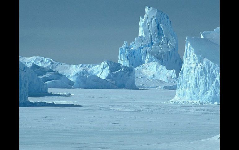 Para 2018 la masa de hielo permanente del Ártico se habrá perdido, estima científico. ESPECIAL  /