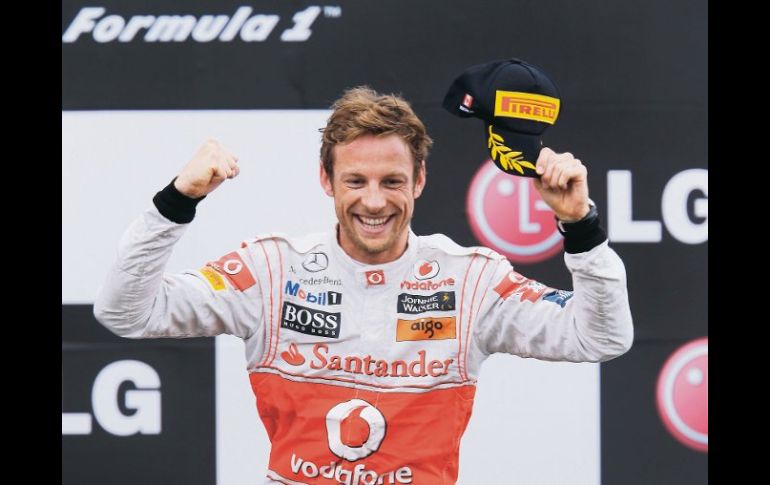 La escudería McLaren le ofrecerá a Jenson Button un aumento considerable de sueldo.  GETTY IMAGES SPORT  /