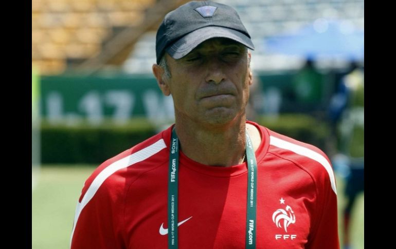 El entrenador Patrick Gonfalone de Francia, durante juego de la Copa del Mundo contra Japón. MEXSPORT  /