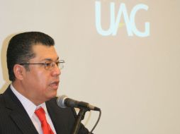 Ismael Romero, decano de la UAG, señala que las micro y pequeñas empresas sólo son consideradas en momentos electorales. E. BARRERA  /