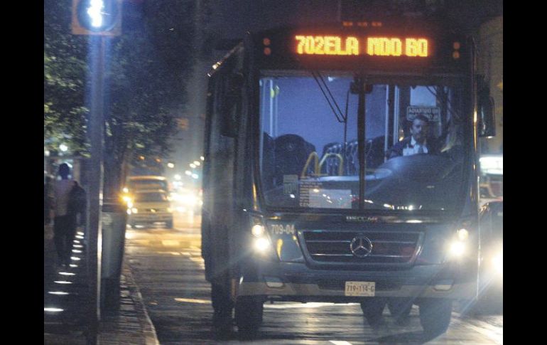 La seguridad es una de las demandas de los sectores que se pronuncian a favor del servicio del transporte público nocturno. A. HINOJOSA  /