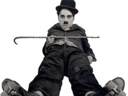 Según expertos, el manuscrito muestra las dificultades que en un principio tuvo Chaplin para escribir diálogos. ESPECIAL  /