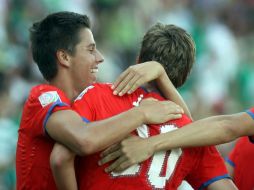 Lukas Julis de la Republica Checa celebra el gol con sus compañeros. MEXSPORT  /