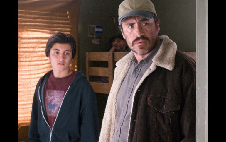 En la cinta A better life, Demián Bichir interpreta a un jornalero y padre de familia. AP  /