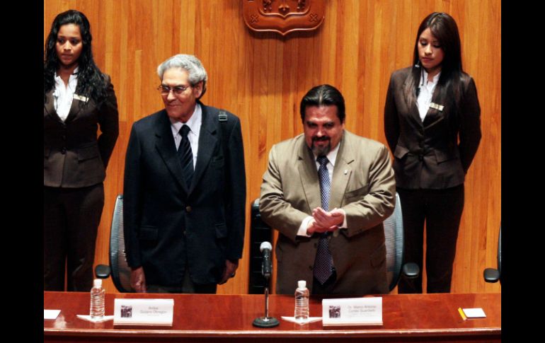 El rector tocó el tema de la nueva sede, tras el evento en el que se otorgó el título Honoris Causa a Aníbal Quijano. E. BARRERA  /