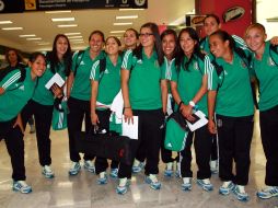 La Selección Mexicana de futbol femenil, entrena hoy para estar en forma cuando se enfrente a la Selección de Inglaterra. MEXSPORT  /