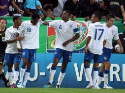 Jugadores de la selección de Inglaterra durante partido del Mundial México Sub-17. MEXSPORT  /