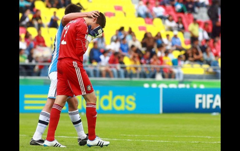 El arquero Nicolás Sequeira de Argentina al término del partido contra Japón. MEXSPORT  /