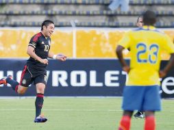 El jugador de las Chivas, Marco Fabián, anotó el único tanto del partido al minuto 72. AFP  /