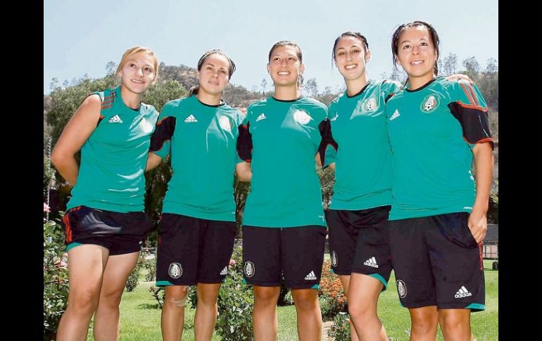 La Selección mexicana calificó por segunda ocasión en su historia a una Copa del Mundo. MEXSPORT  /