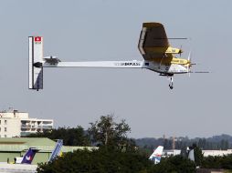 Markus Scherdel, el primer piloto que hizo volar este prototipo, fue el  encargado de ponerse a los mandos este domingo. AP  /