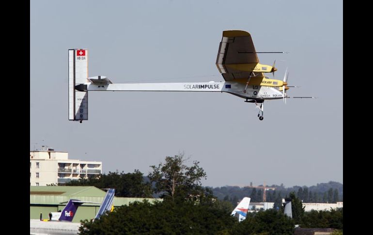 Markus Scherdel, el primer piloto que hizo volar este prototipo, fue el  encargado de ponerse a los mandos este domingo. AP  /