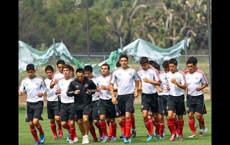 La selección mexicana Sub-17, durante sesión de entrenamiento para Mundial. MEXSPORT  /