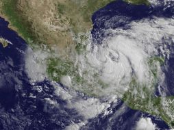 Imagen satelital que muestra el avance de la tormenta tropical Arlene. EFE  /