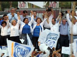 Martha Elena García (centro) terminó el martes con su campaña electoral. NTX  /