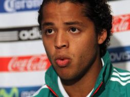 Giovani dos Santos, durante conferencia de prensa en Argentina rumbo a Copa América 2011. EFE  /