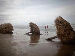 Vista en una playa de Tuxpan, Veracruz, afectada por Arlene. AP  /