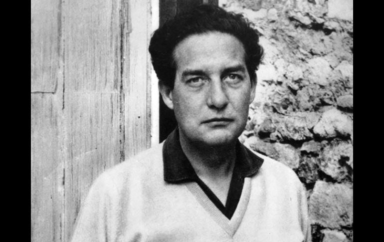 Octavio Paz, Nobel de Literatura en 1990, en imagen de archivo. ESPECIAL  /