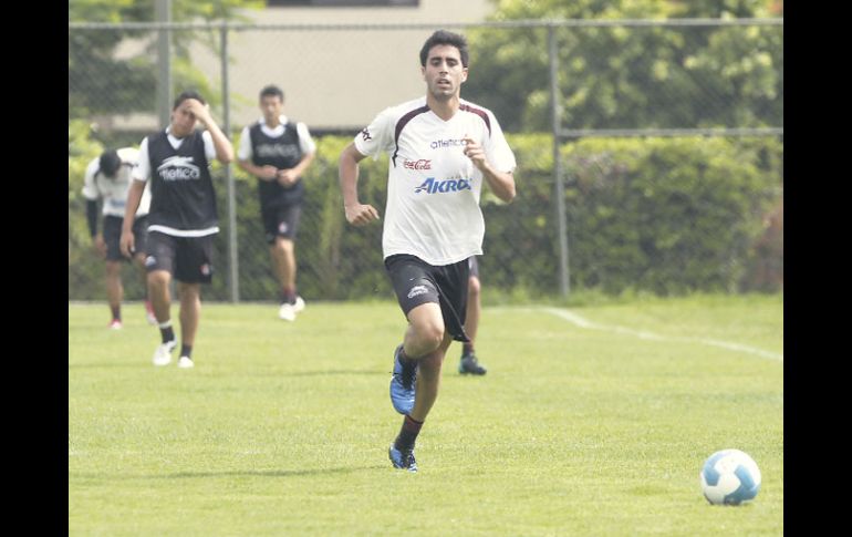 Néstor Vidrio se reincorporó al entrenamiento rojinegro. S. NÚÑEZ  /