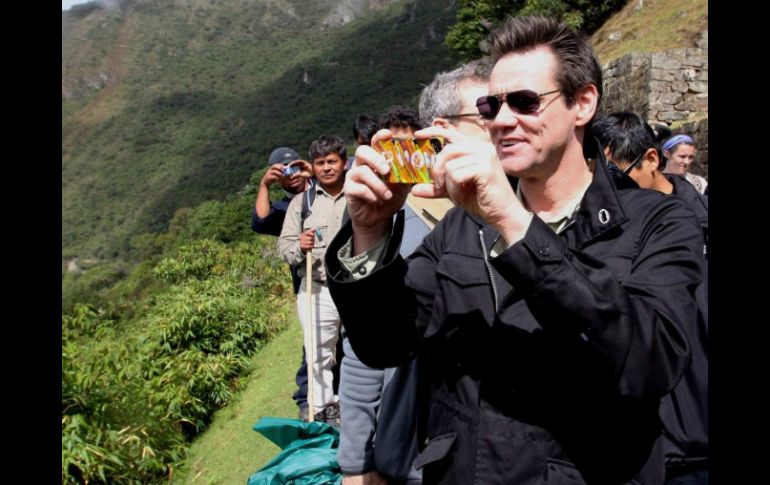 Carrey abandonó hoy la ciudad del Cuzco, después de haber llegado el miércoles. REUTERS  /