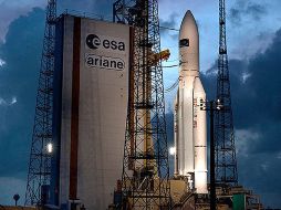 El consorcio aeroespacial, Arianespace, reparará las anomalías técnicas del cohete 'Ariane 5'. AP  /