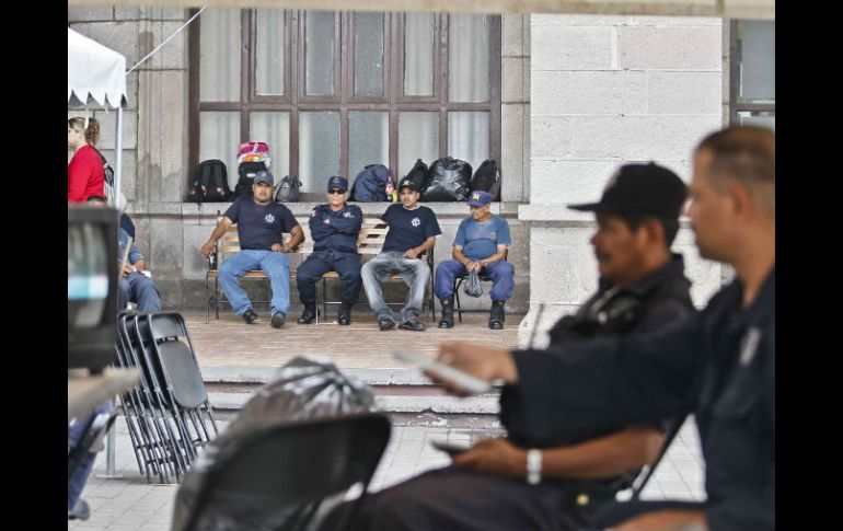 En plena jornada electoral, los encargados de velar por la seguridad de los nayaritas estarán sentados. E. PACHECO  /