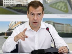 El presidente ruso, Dmitry Medvedev, ofrece una rueda de prensa en Vladivostok en Rusia. EFE  /