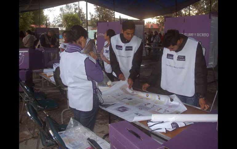 Fueron instalados los centros de votación definitivos en la colonia Valle de Aragón III Sección en Ecatepec. NTX  /