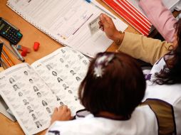 Votantes al acudir a emitir su voto en la Casilla 1922 en el Estado de México. NTX  /