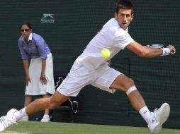 Djokovic durante la Final en Wimbledon. EFE  /