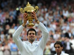 El recién coronado campeón de Wimbledon y número uno del mundo Novak Djokovic. NOTIMEX  /