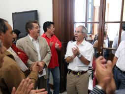 Ayer, maestros excluidos del Programa de Estímulos al Desempeño Docente protestaron en la Rectoría de la UdeG. A. CAMACHO.  /