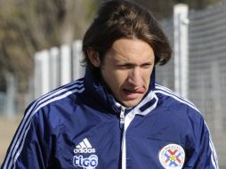 El lesionado mediocampista Edgar Barreto será baja en el partido de la selección paraguaya de fútbol ante Brasil. REUTERS  /