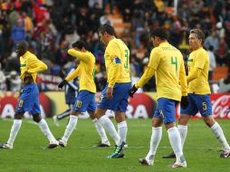 Jugadores de la Selección de Brasil, durante partido contra Venezuela en Copa América. MEXSPORT  /