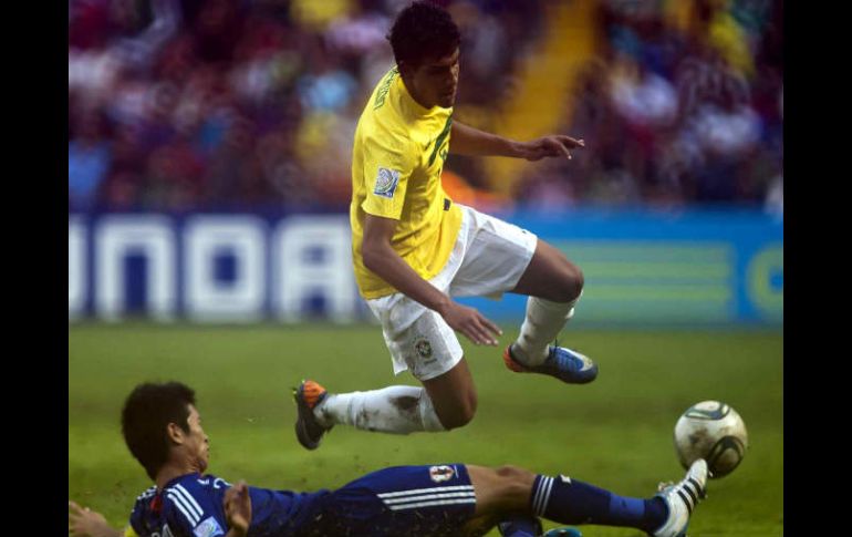 Emerson durante el juego contra Japón en cuartos. MEXSPORT  /