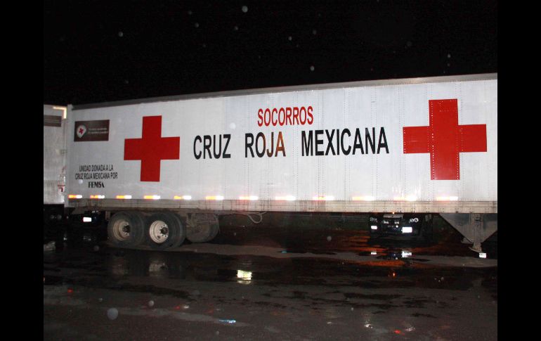 Foto del tráiler con logotipos de la Cruz Roja Mexicana que fue interceptado por la Policía. EFE  /